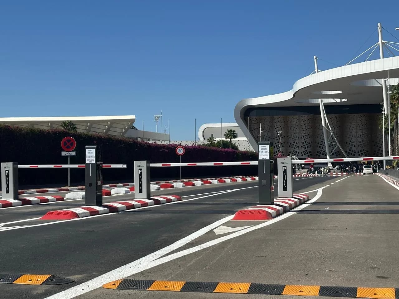 Contrôle d'accès & barrières de parking