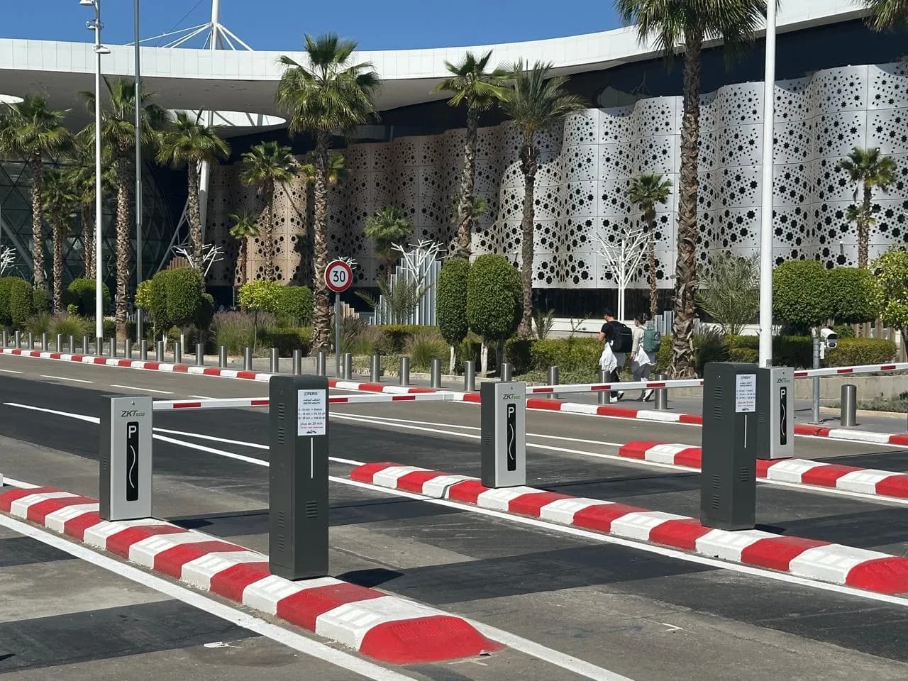 Contrôle d'accès & barrières de parking